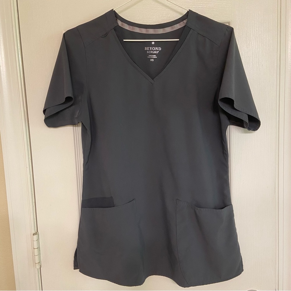 Scrub Top (PRICE IS FOR 1— 3 AVAILABLE)